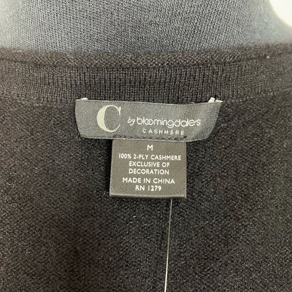 Bloomingdales NWT Cashmere Rhinestone Cardigan - Women’s M - Picture 6 of 7